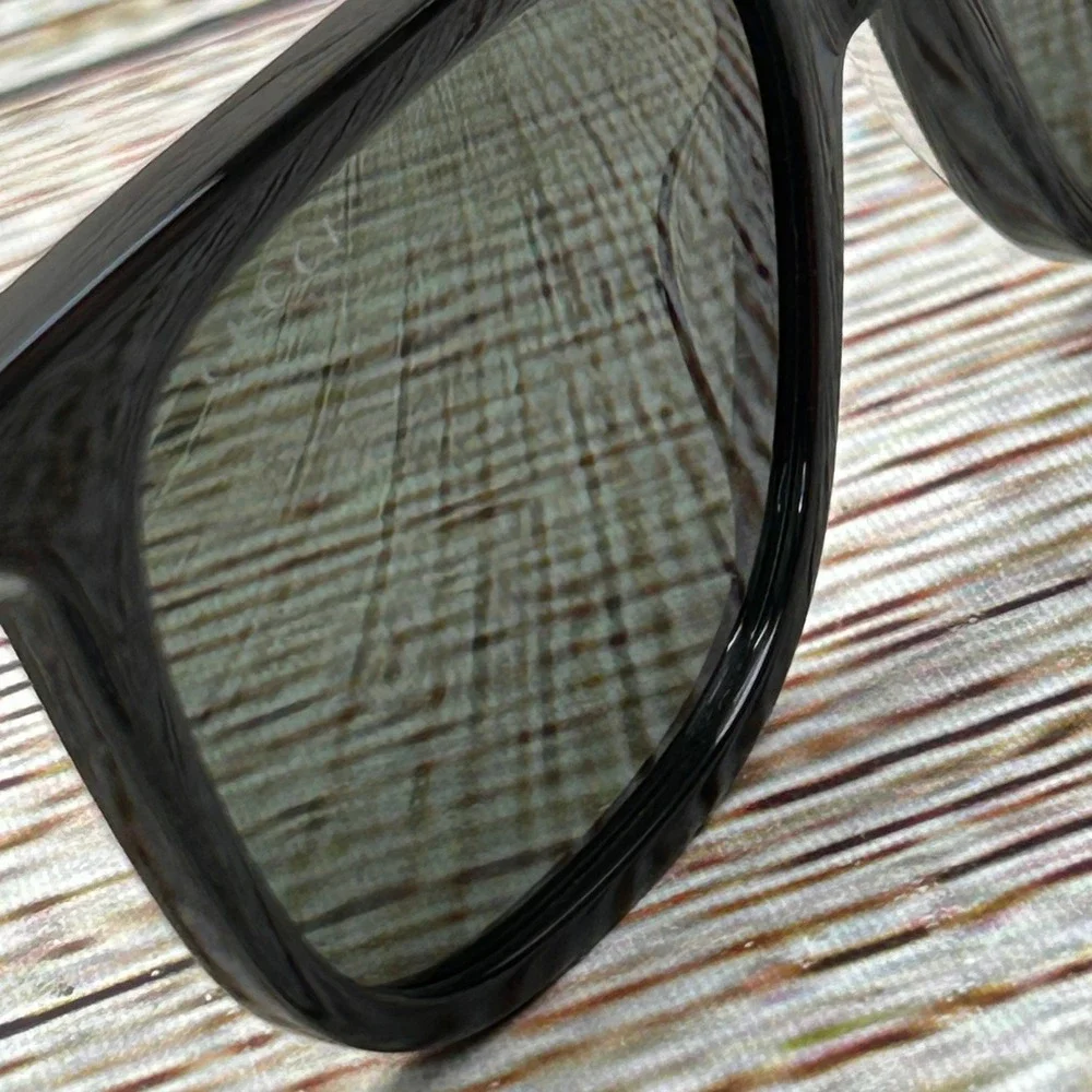 Gucci GG1493S 001 Black Acetate Square‎ Sunglasses Grey Lens w/ Case Never Worn